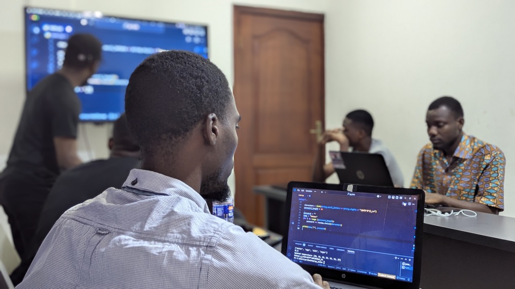 Student coding in the ARC lab